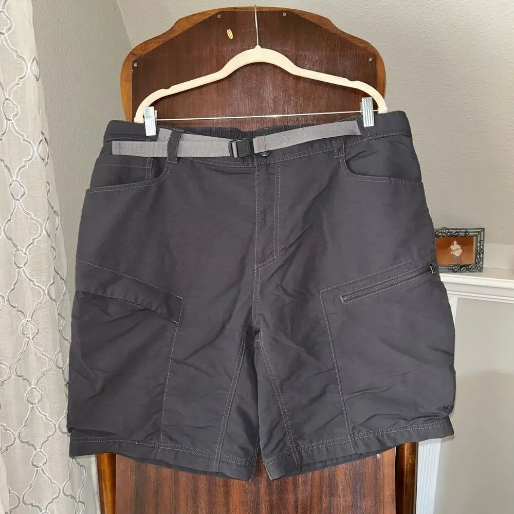 The North Face Shorts Mens  XXL Gray Hiking Camp Climb Outdoor  Belted Nylon